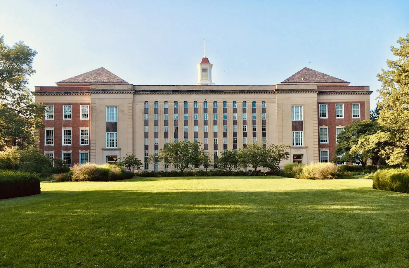 学校